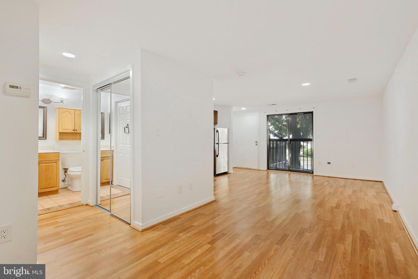 Building Photo - 9837 Hellingly Pl