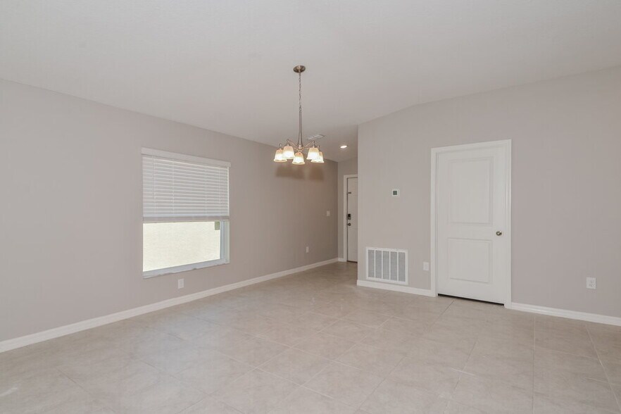 Building Photo - 816 Calico Scallop St