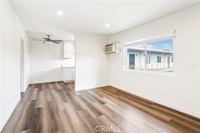 Building Photo - 7745 Laurel Canyon Blvd