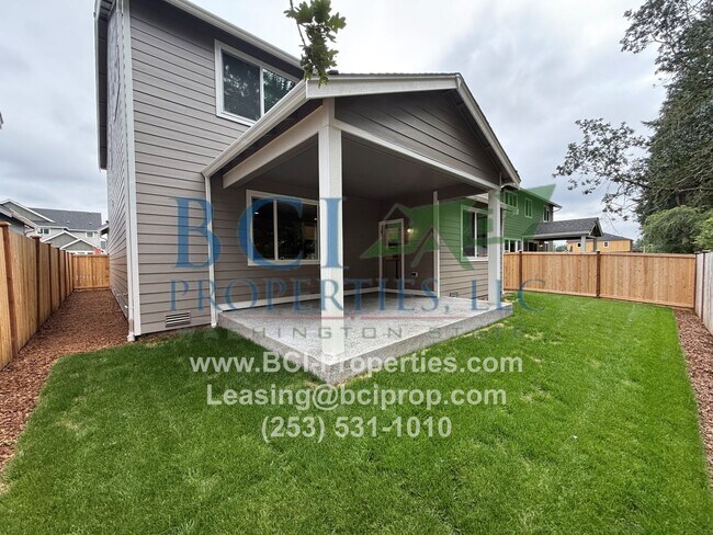 Building Photo - BRAND NEW 4 BEDROOM HOME JUST LISTED FOR R...