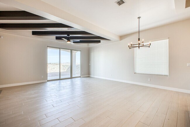 Building Photo - Beautiful East side House 4 bed-2.5 baths, part of The Club that includes Swimming Pool, Gym, Ten...