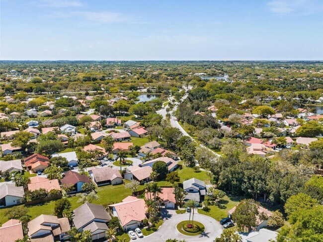 Building Photo - 2083 Augusta