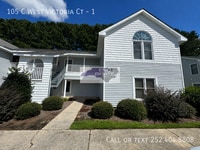 Building Photo - 105 E Victoria Ct