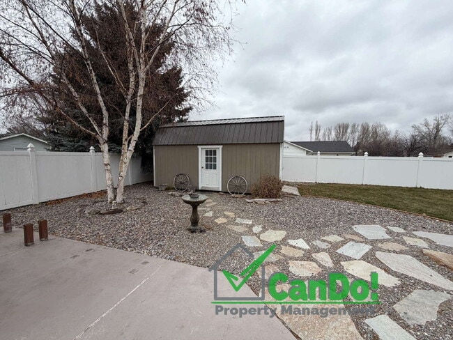 Building Photo - Westside Home Available to Rent or Lease to Own!!