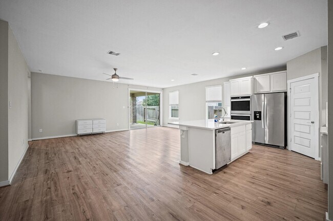 Building Photo - 3042 Schultz Manor Ln
