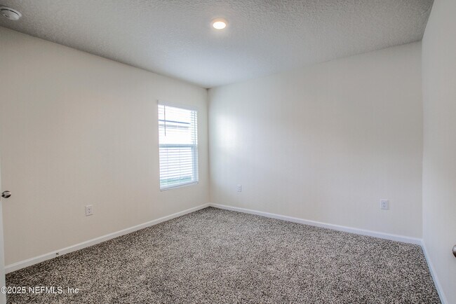 Building Photo - 5716 Bluetick Ct