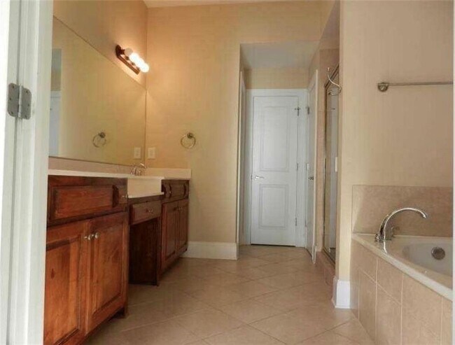Building Photo - 5745 Swift Creek Ct
