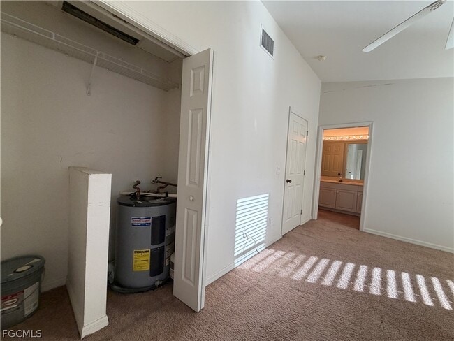 Building Photo - 14999 Rivers Edge Ct