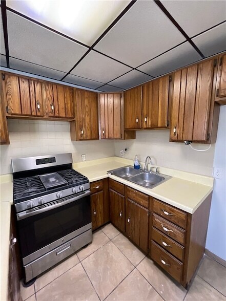 Building Photo - 1367 Montezuma St