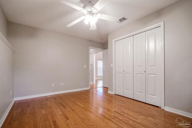 Building Photo - 9150 Stillbridge Ln