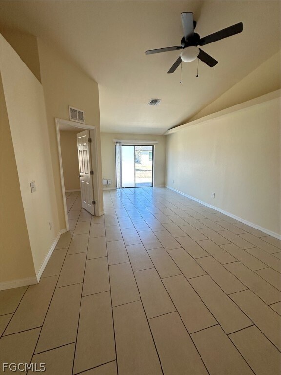 Building Photo - 4521 SW 9th Ave