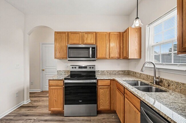 Building Photo - 9232 Ducati Ln