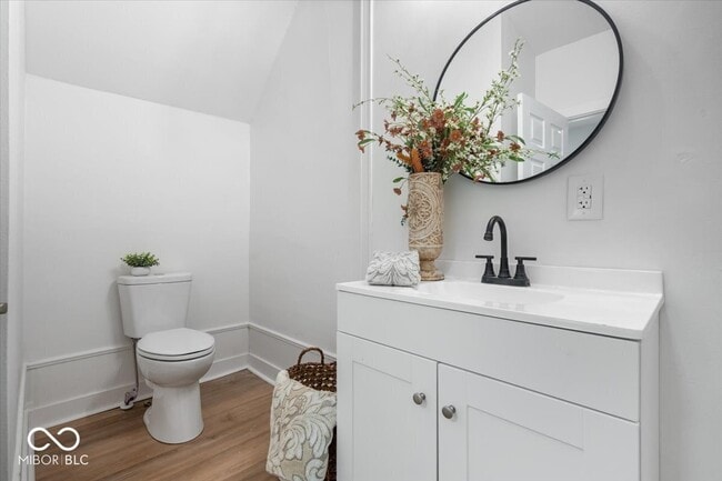 Building Photo - 1741 S State Ave