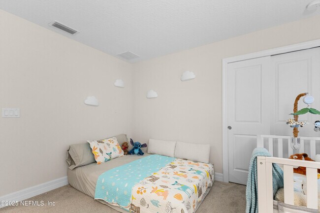 Building Photo - 27 Flintlock Ln