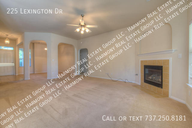 Building Photo - 225 Lexington Dr