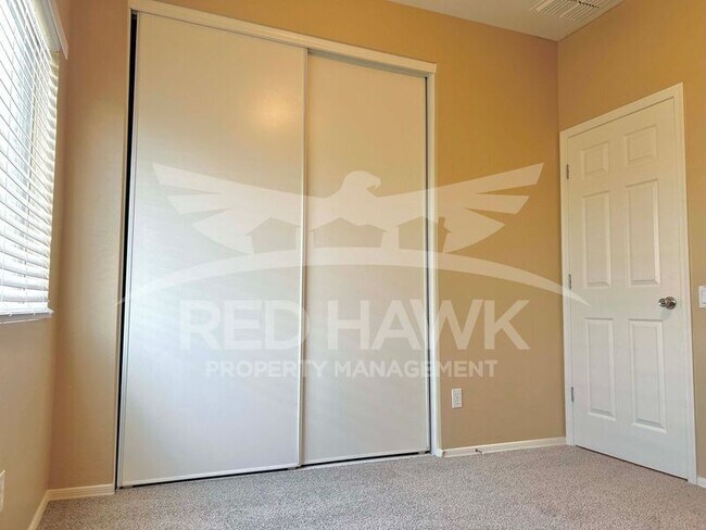 Building Photo - 5329 W Glass Ln