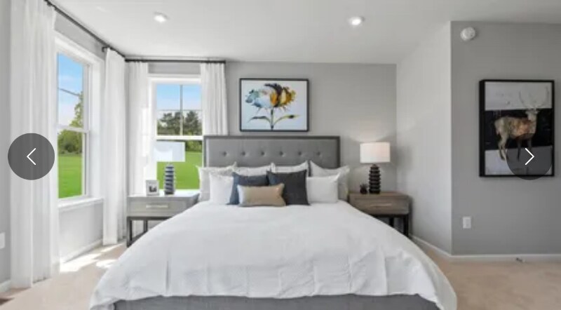 Building Photo - 658 b