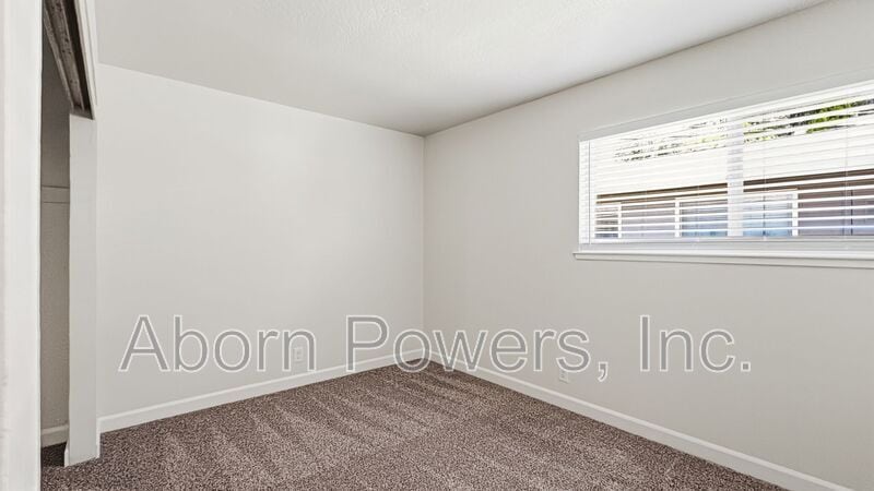 Building Photo - 2760 Coloma St