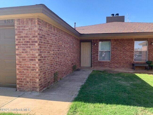 Primary Photo - 6313 7th St