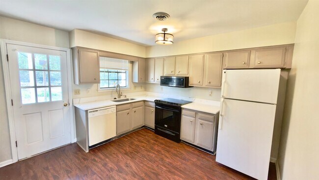 Building Photo - 379 Dove Valley Rd