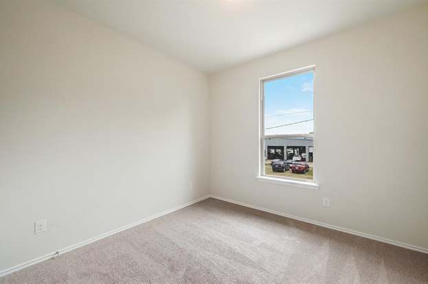 Building Photo - 8647 Cedardale Park Dr