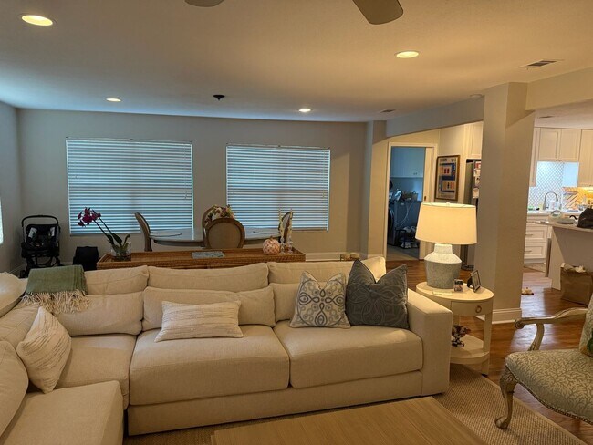 Building Photo - Overton Park home for Lease