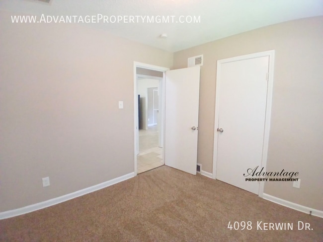 Building Photo - 4098 Kerwin Dr