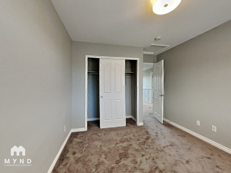 Building Photo - 10835 Heatherton St
