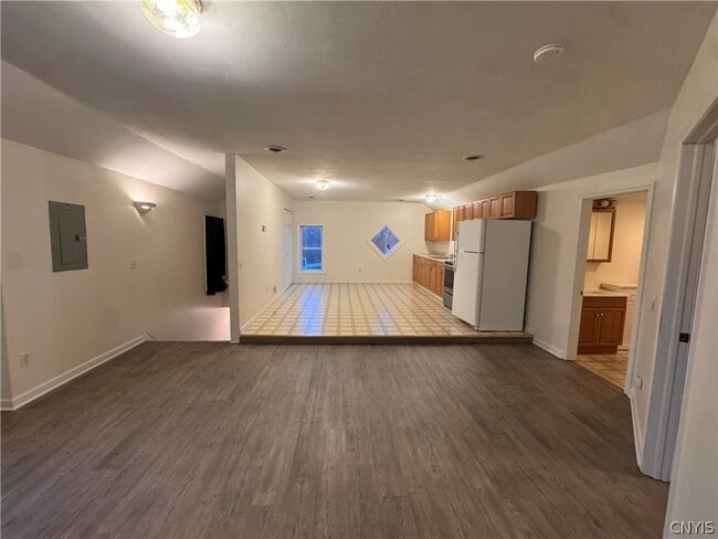 Building Photo - 5553 W Main St