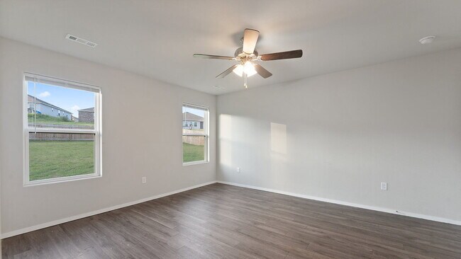 Building Photo - "Charming 4-Bedroom Home with Granite Touc...