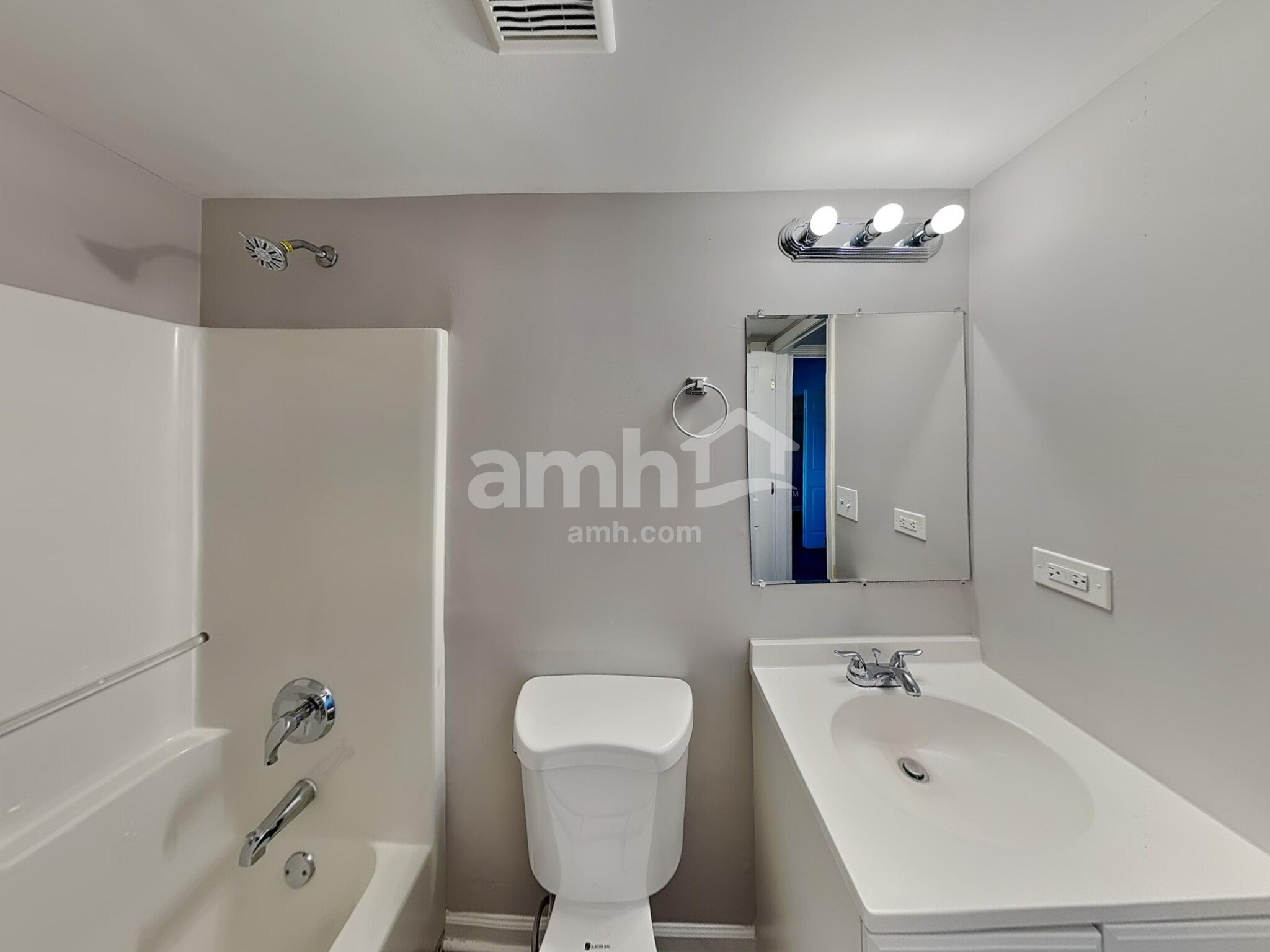 Building Photo - 2307 White Eagle Dr