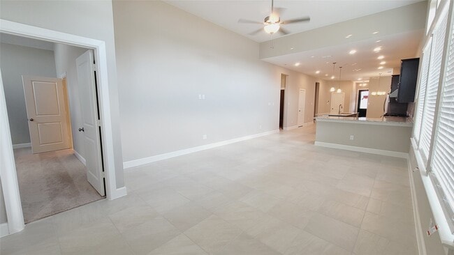 Building Photo - 22006 Tawny Butterfly Dr