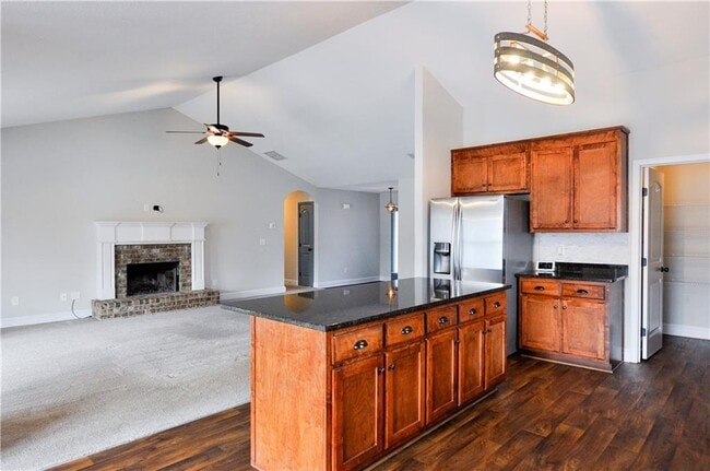 Building Photo - 691 River Mist Cir