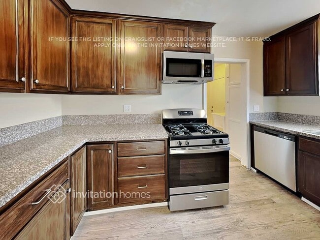 Building Photo - 6939 Quakertown Ave