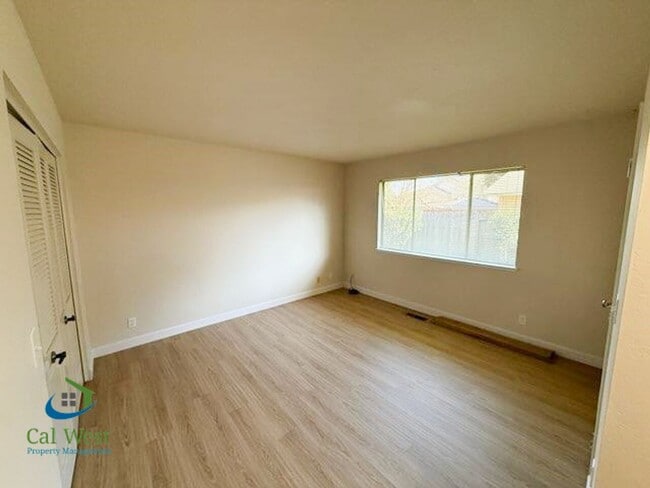 Building Photo - $3195 - Cute Cozy Recently Remodeled Duplex in Morgan Hill near Old Monterey
