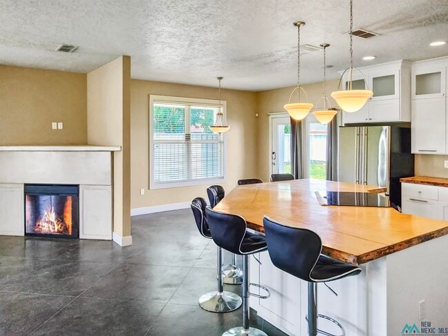 Building Photo - 2300 Reese Dr