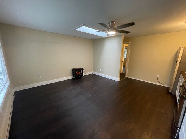 Building Photo - Pierce (7891 San Juan Ave)