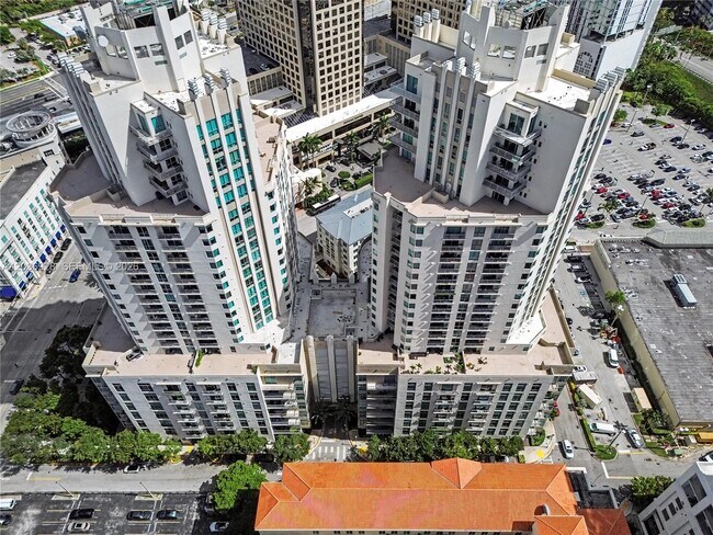 Building Photo - 9055 SW 73rd Ct