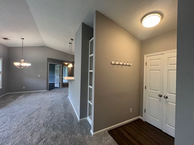 Building Photo - 4700 Pennoak Ln