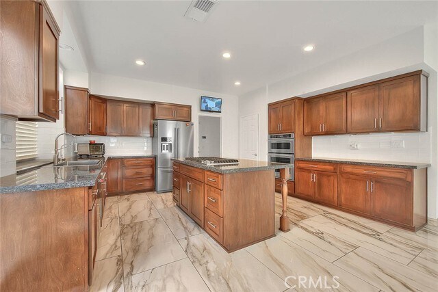 Building Photo - 3571 Rio Ranch Rd
