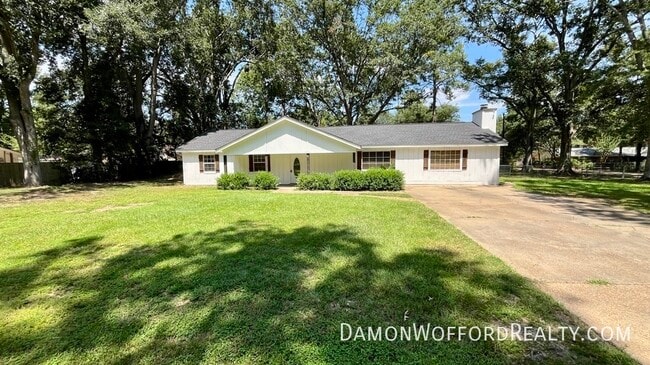 Building Photo - 144 Mackey Dr