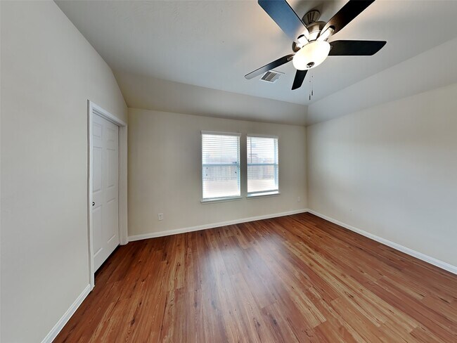 Building Photo - 5907 Stockholm Ct