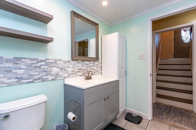 Building Photo - 3008 Tuscaloosa Ln