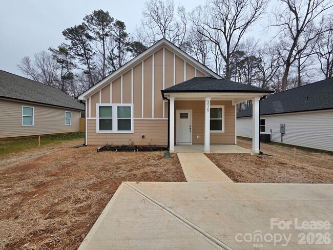 Building Photo - 215 Division Ave