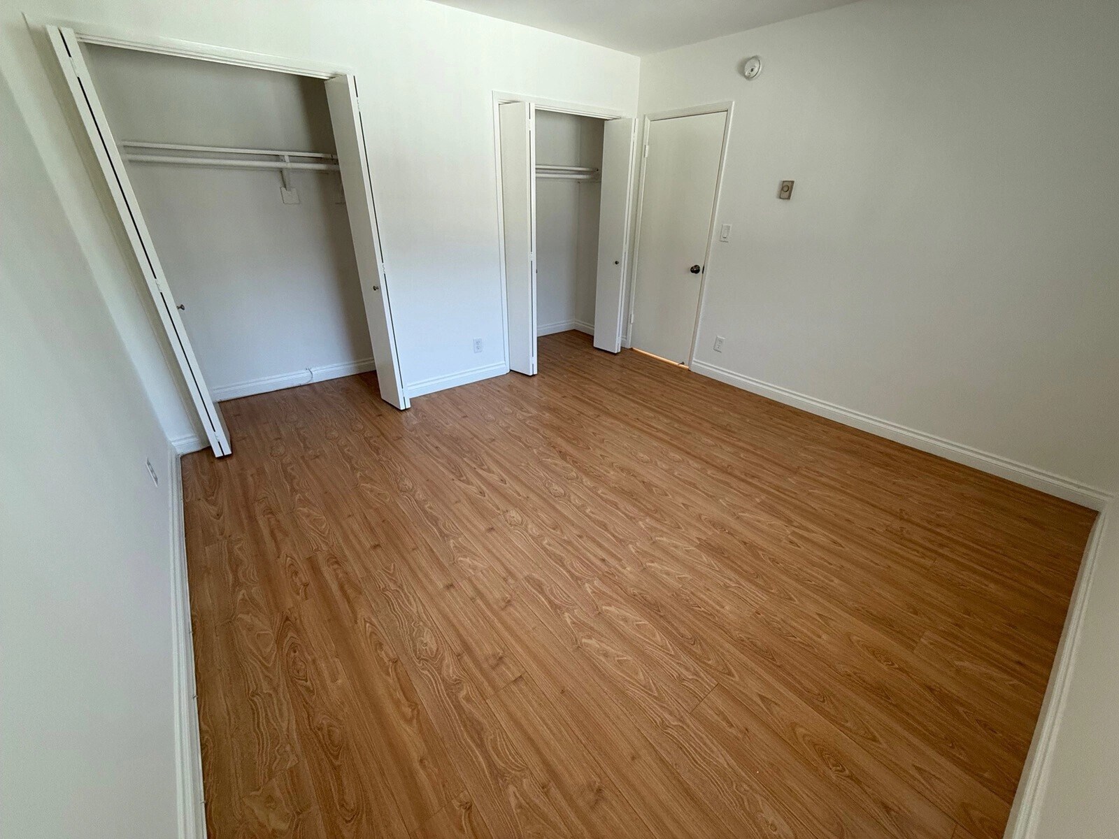 Building Photo - 12235 Pacific Ave