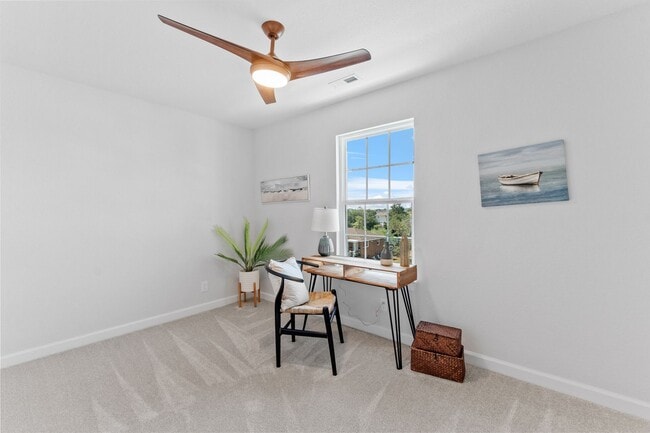 Building Photo - Brand-new condo in the heart of Ocean View.