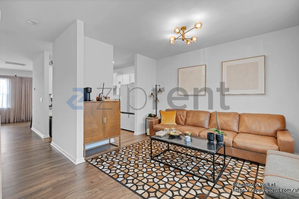 Building Photo - 147 N Ranney Way