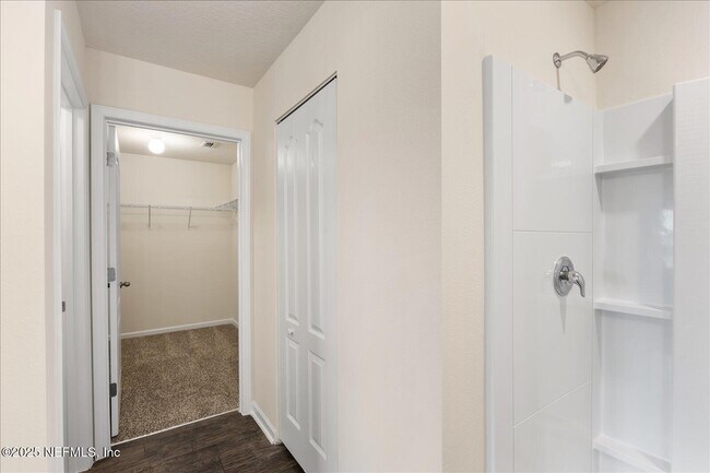 Building Photo - 158 Albacete Rd