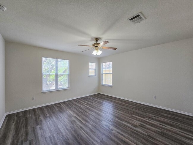 Building Photo - 2116 Nogales Trail