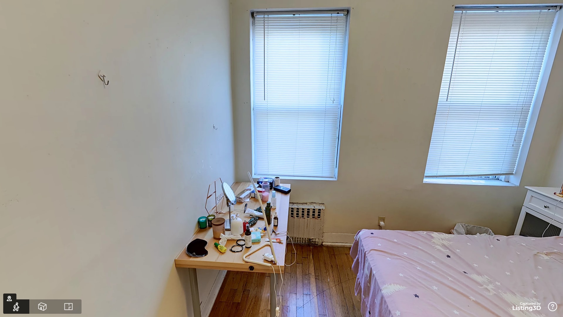 Building Photo - 126 Warren St